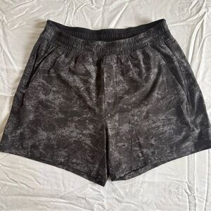 Men’s Lululemon Pace Breaker Linerless Short 5” Sz M